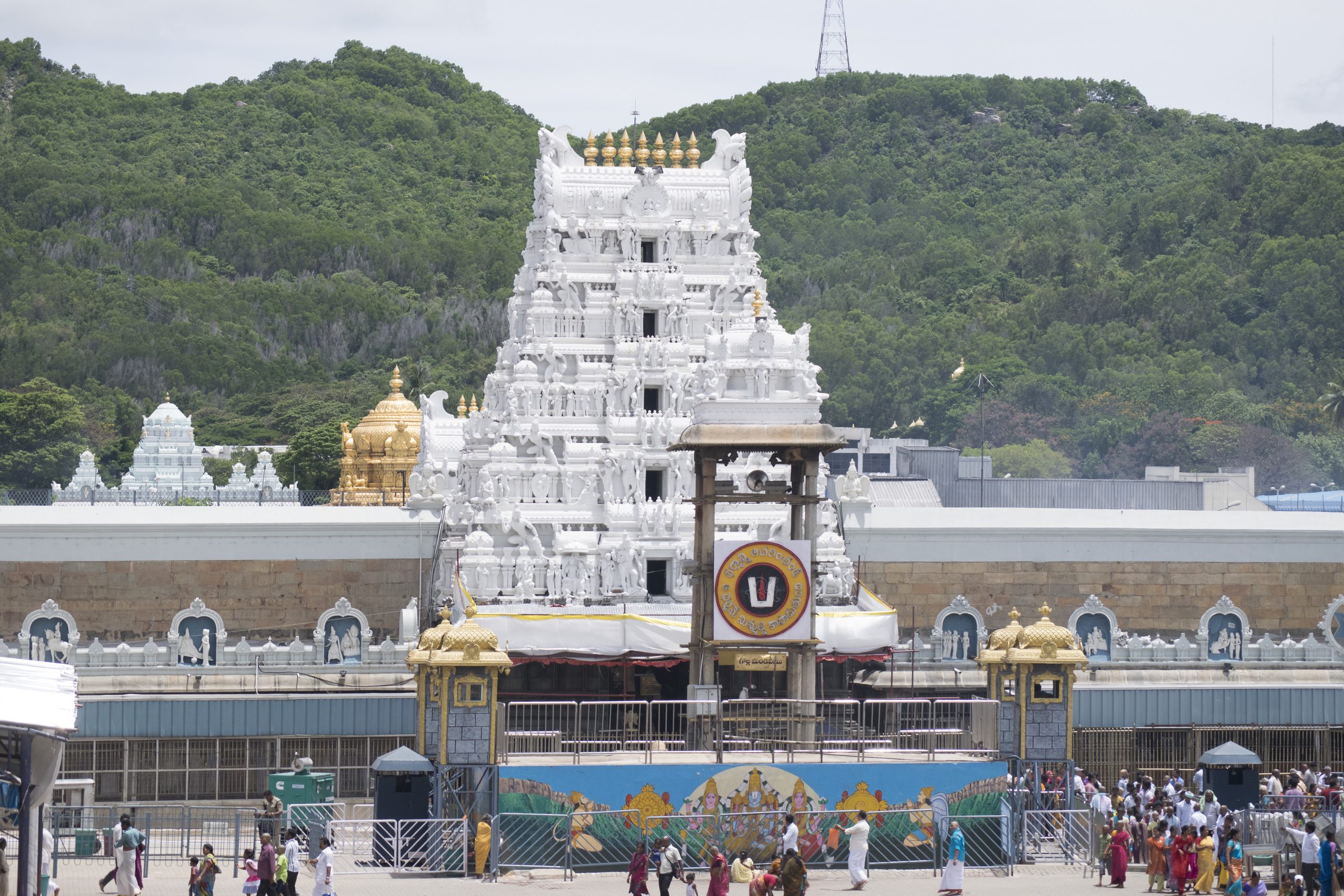 Take South Indian Temple Tours via IRCTC Air